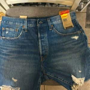 Women’s Levi’s shorts size 30